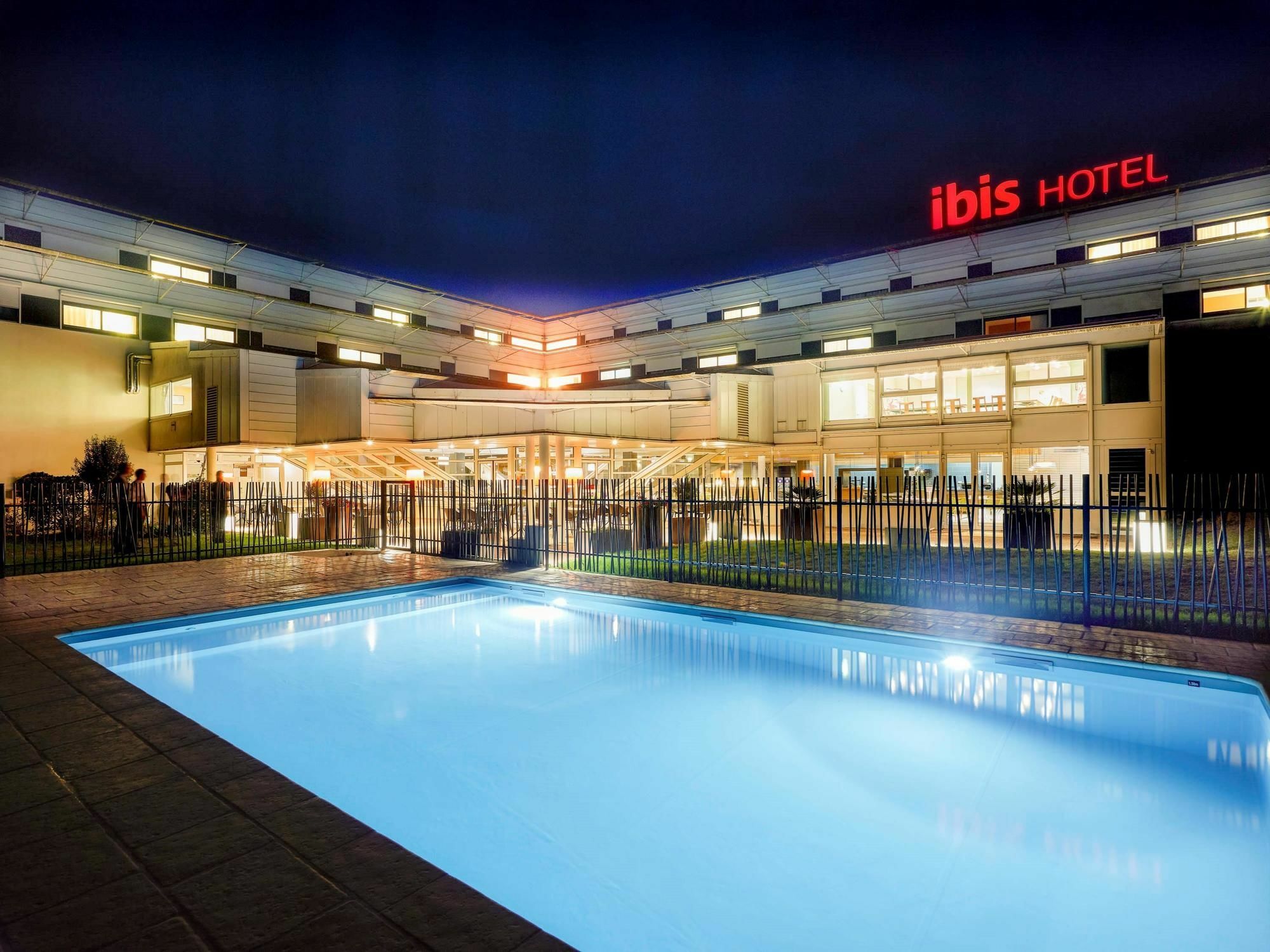 Hotel Ibis Site Du Futuroscope Chasseneuil-du-Poitou Zewnętrze zdjęcie